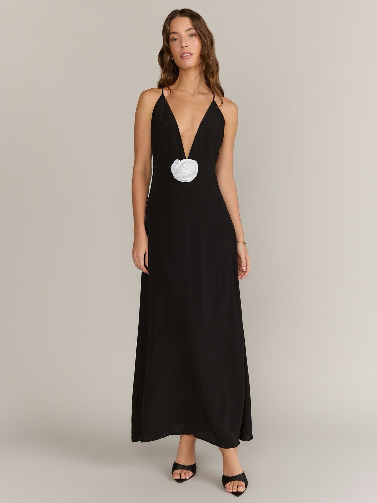 FORE Black Solid V-Neck Adjustable Strappy Open Back Maxi Slip Dress S