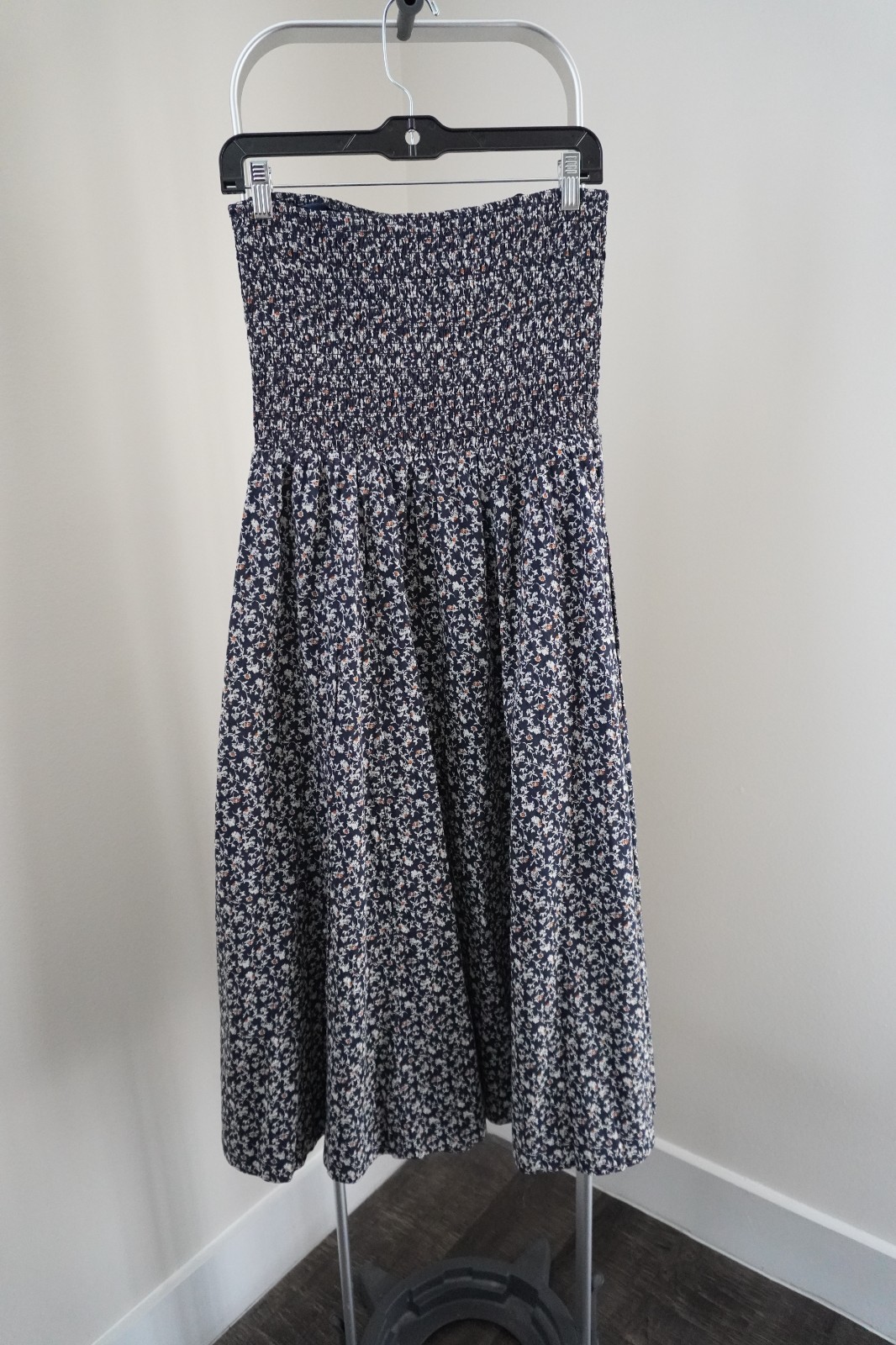 Veronica Beard Midi Dress Corneila Floral Smocked Strapless Cotton Size Medium