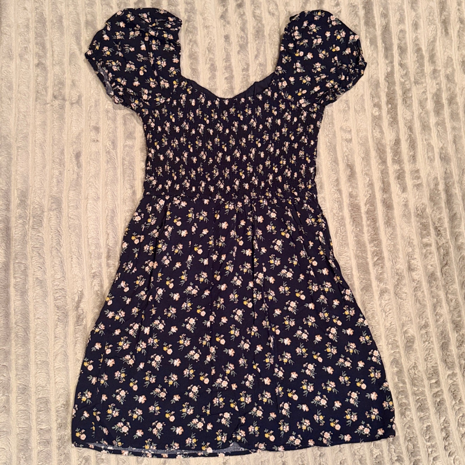 Hollister Navy Floral Smocked Back Puff Sleeve Mini Dress Women M Cottagecore