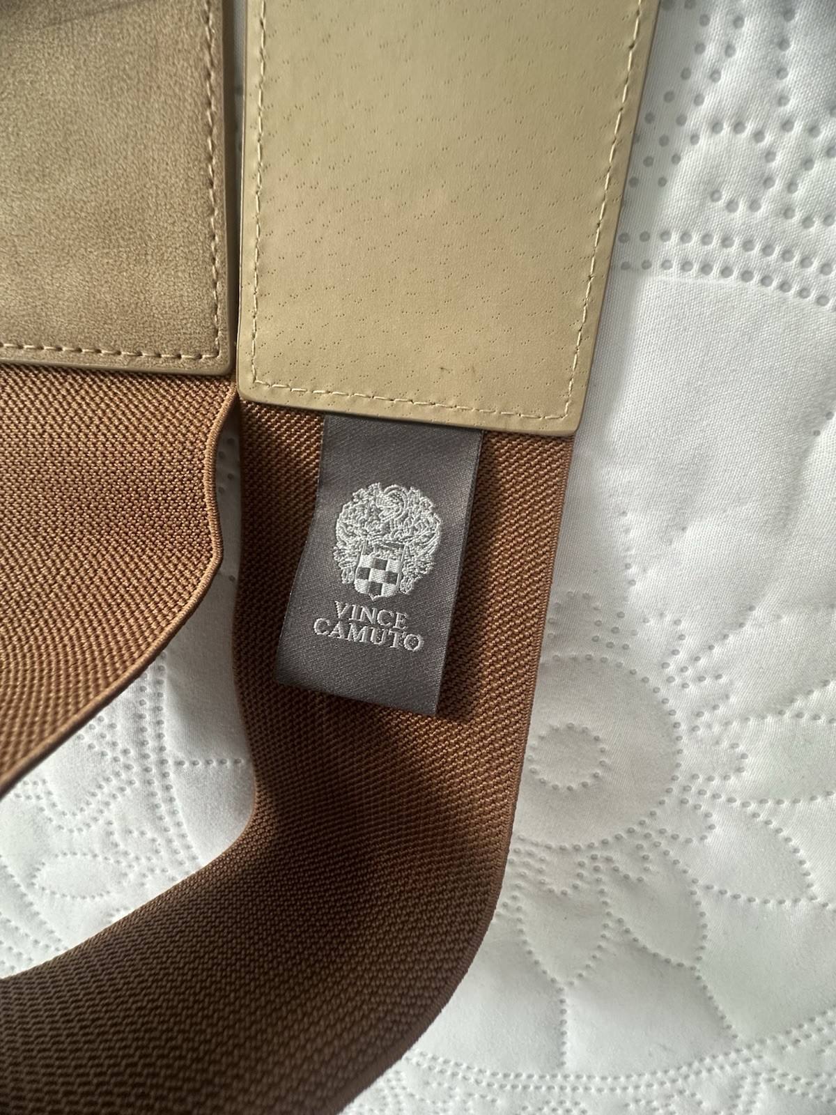Vince Camuto wide elastic belt, brown, synthetic suede, size M/L M/G