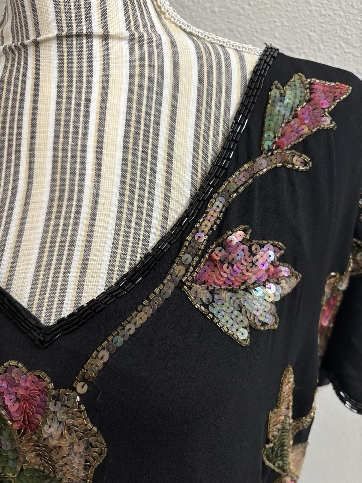 Alberto Makali Black Chiffon Sequin Floral Beaded Tunic Shift Mini Dress Size L