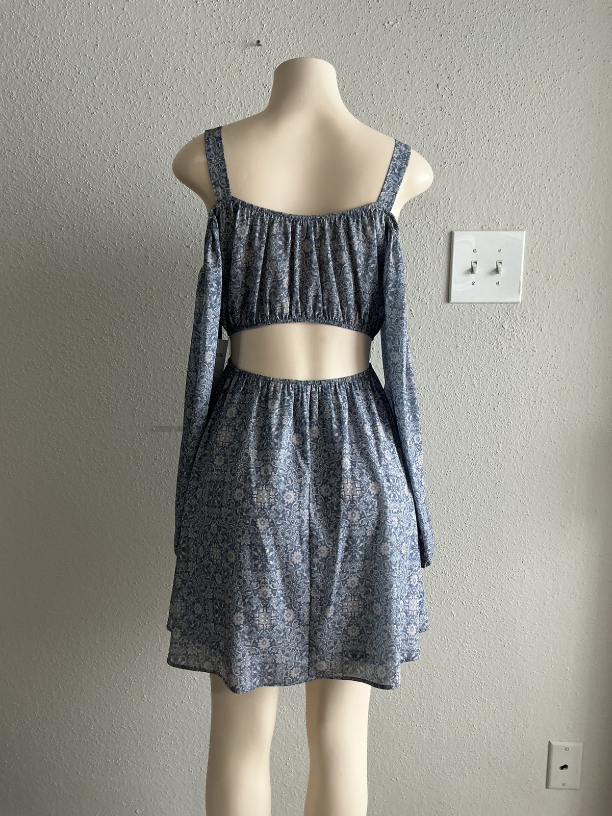 Sienna Sky Long Sleeve Casual Floral Dress Waist Size S