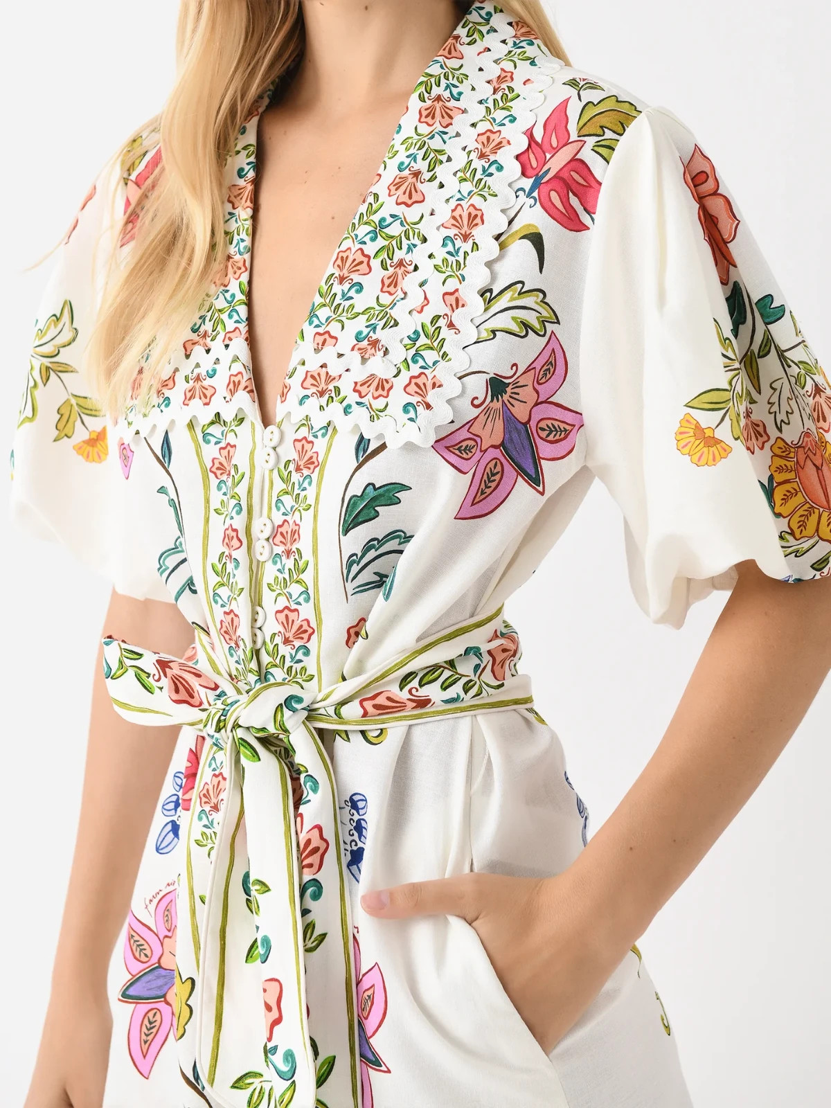 New Farm Rio Anthropologie Insects Floral Romper L