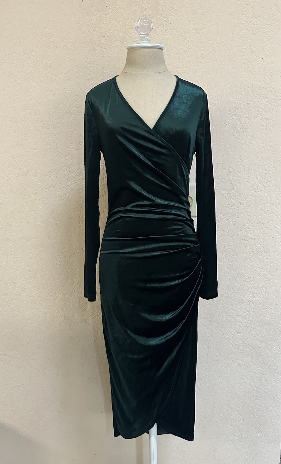 Women’s Green Velvet Stretchy Sexy Holiday Night Out Bodycon Party Dress, Sz Sm