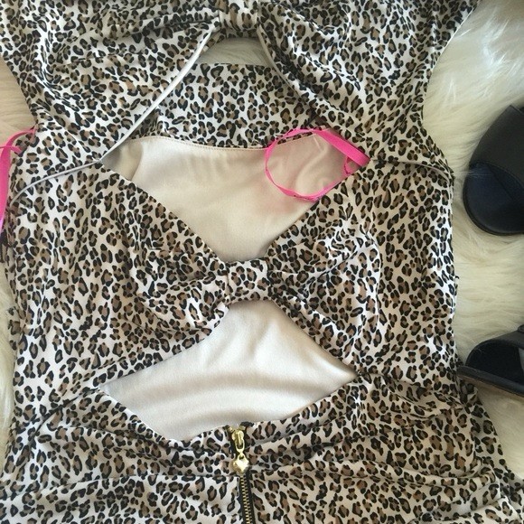 Betsey Johnson Leopard Print Ruched Midi Dress Size 10 Cocktail Party Dress