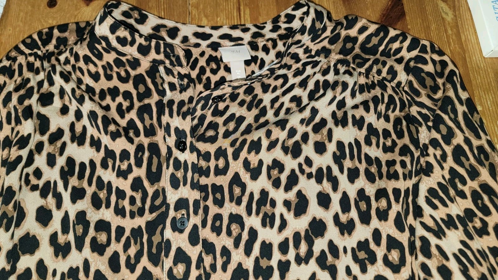 H&M Beige Leopard Pattern Short & Wide Dress W/Long Balloon Sleeves Size XL NWOT
