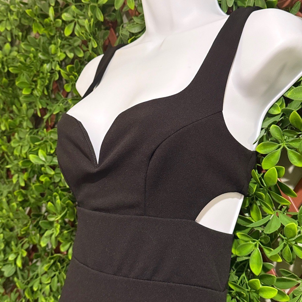 Simply Desirable Black Sleeveless Cutout Column Dress