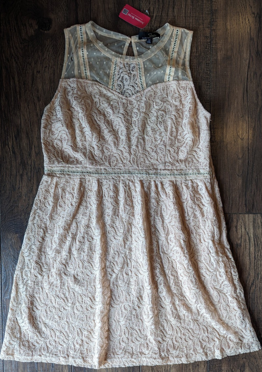 Suzanne Betro Dress Peach Lace-Overlay Smocked Women’s Midi Dress Size 1X NWT