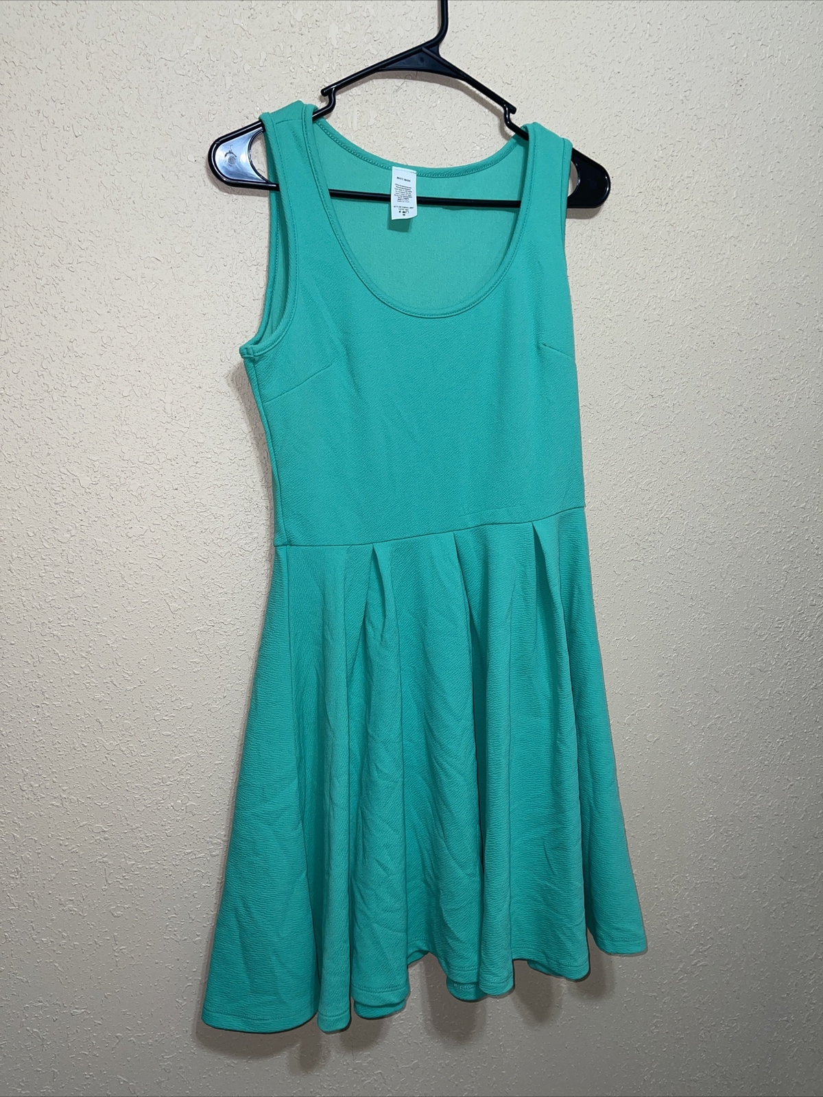 White Mark Solid Sleeveless Scoop Neck Dress GREEN M NEW