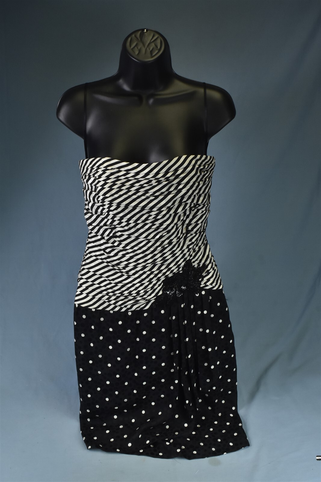 Vintage NEIMAN MARCUS GORGEOUS 100% SILK COCKTAIL DRESS A.J. BARI SIZE 10 #06733