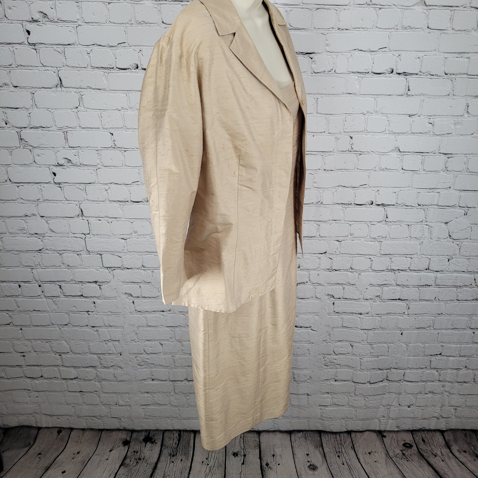 Finity Gold Beige 100% Silk Shirt Jacket & Dress Matching 2 Piece Set Size 8
