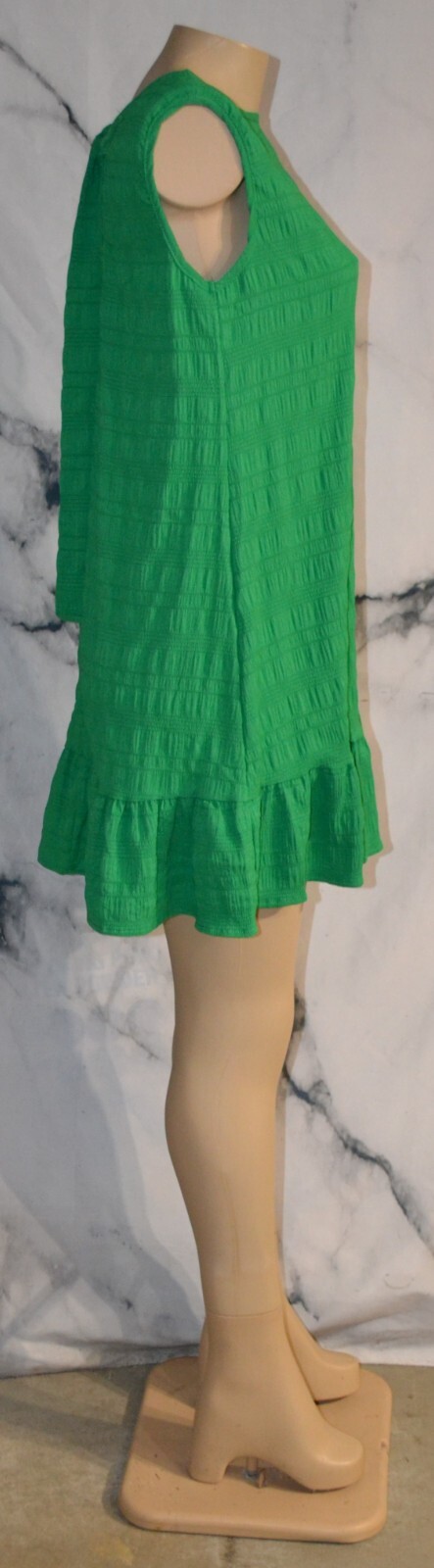 SHEIN Green Crinkle Stripe Sleeveless Tie Back Swing Dress 6 Unlined Ruffle Hem