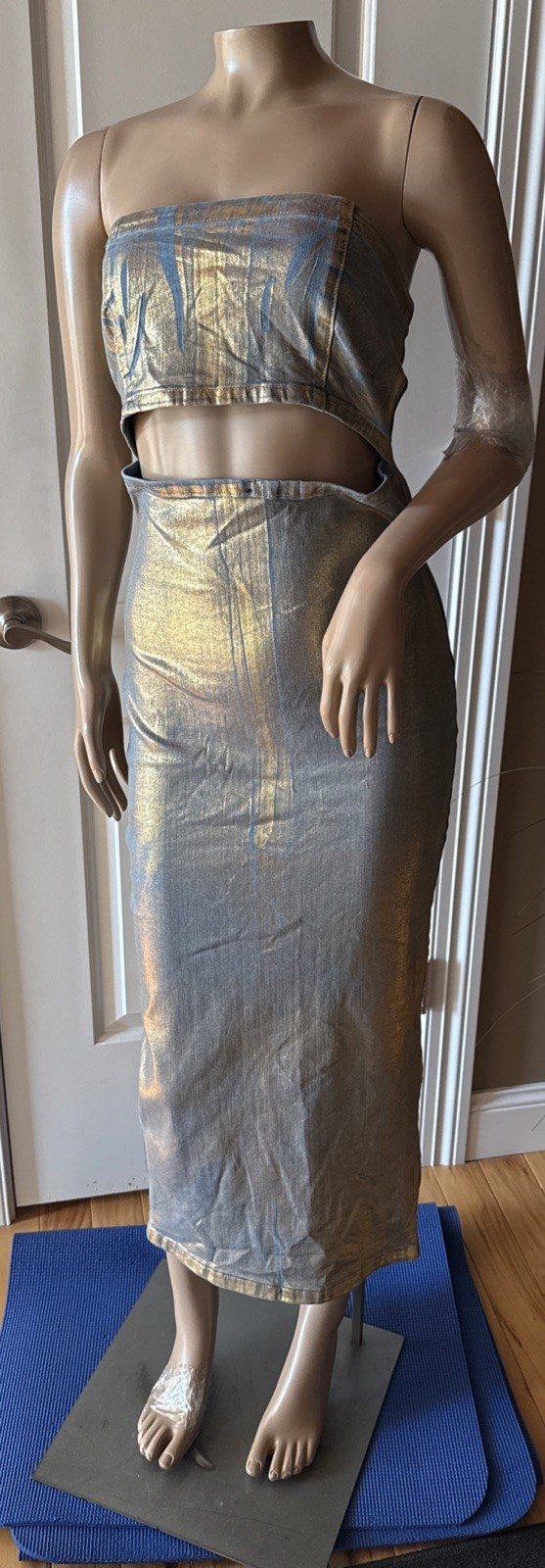 AKIRA Label Im Gold Denim Coated Midi Dress Back Zip Women’s Size L Multi