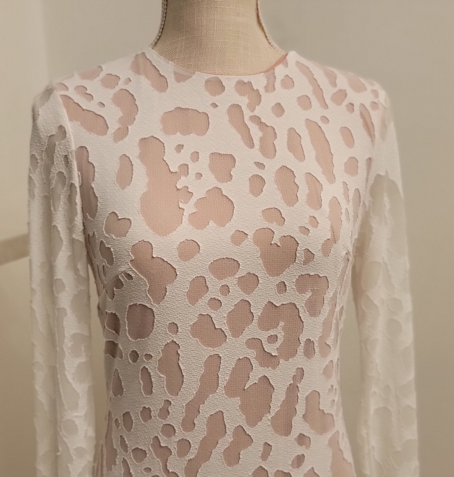 New Gown Halston Sz6 Adele Long Sleeve White Leopard Sheer Fit Flare Note Nwot