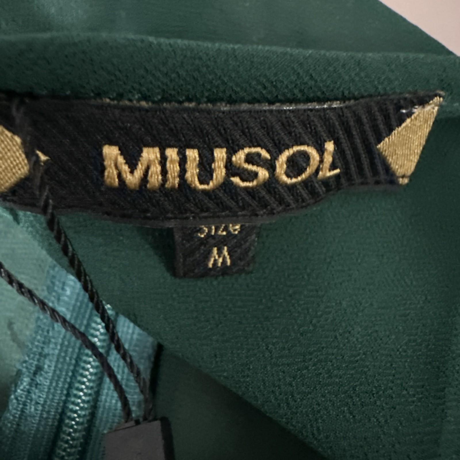 Miusol NWT Women’s Medium Knee Dress Green Sleeveless Semi Formal Party New