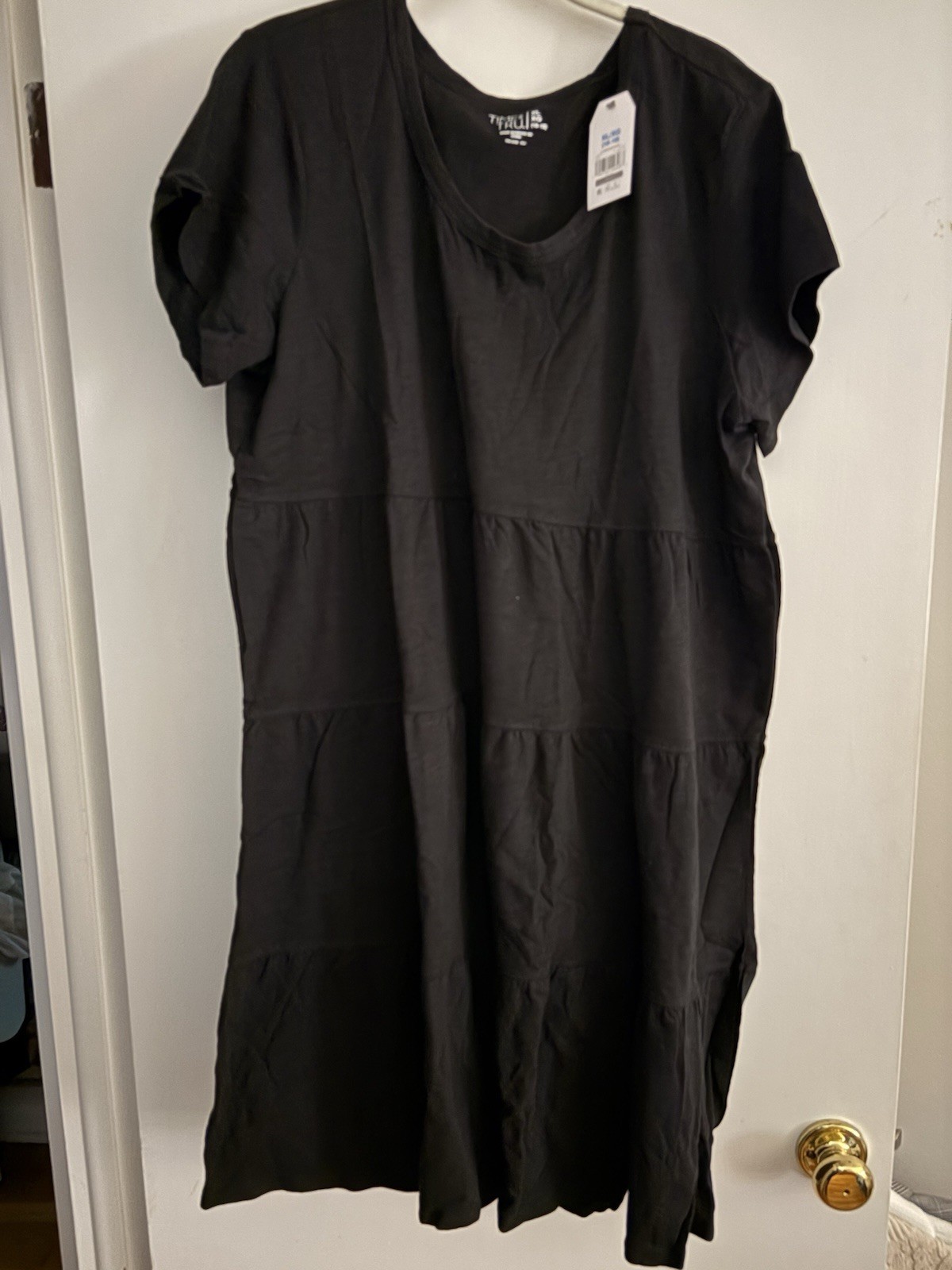 Time & Tru Women’s Black Tiered Dress XL