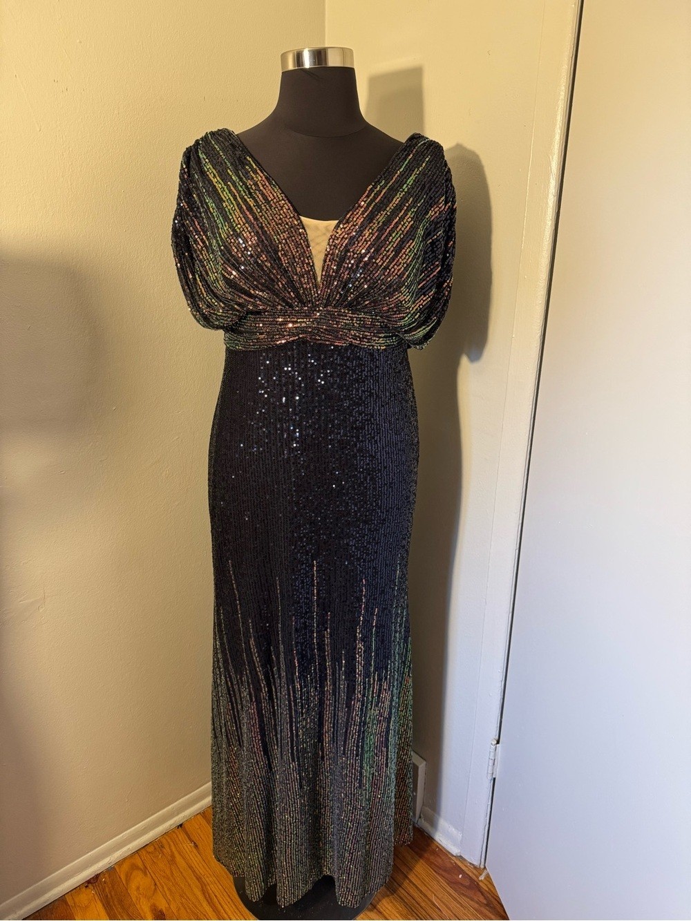 UNITHORSE Navy Iridescent Sequin Formal Gown Plus Size 1XL