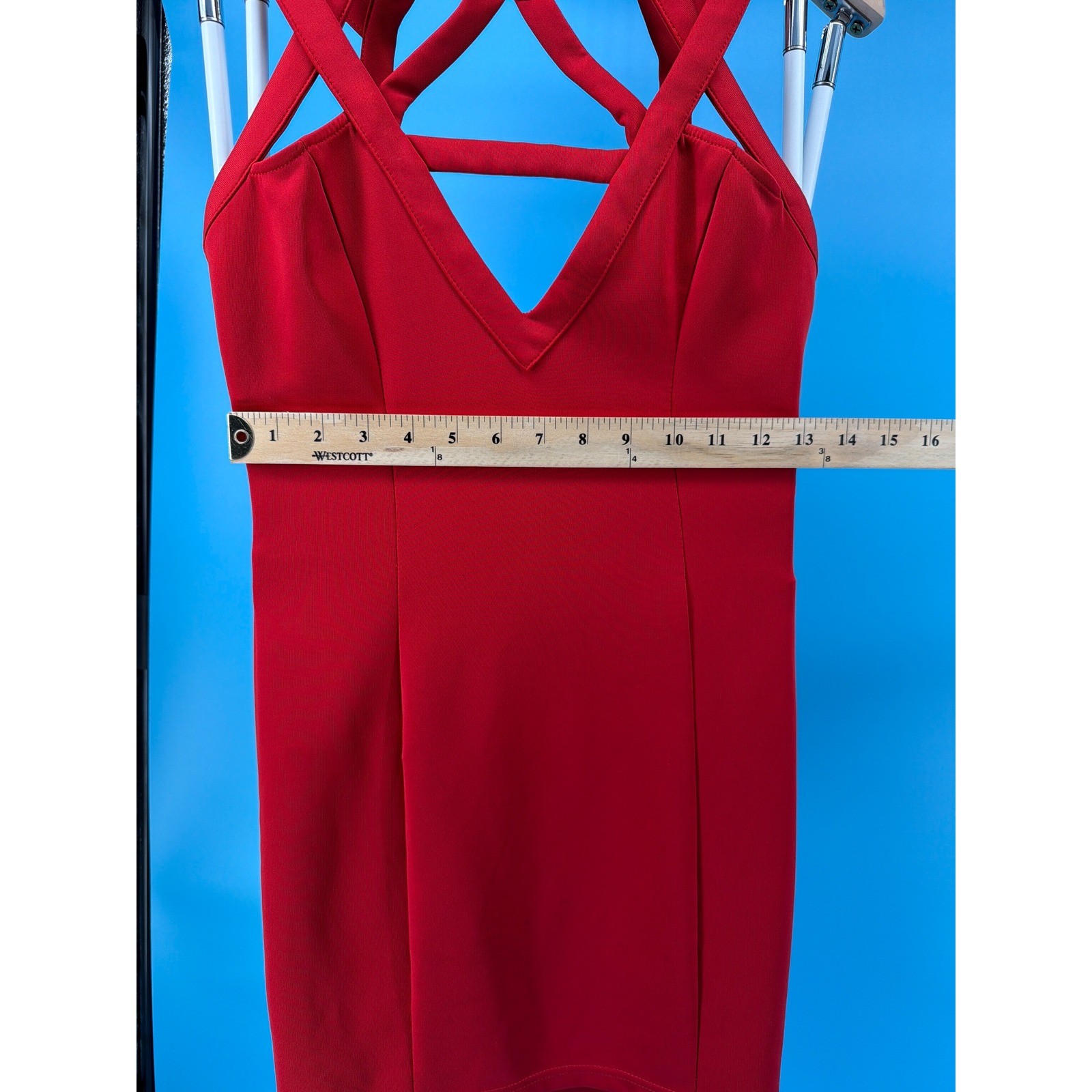Red Cage Neck Bodycon Mini Dress Geometric Strap V-Neck Sleeveless Clubwear