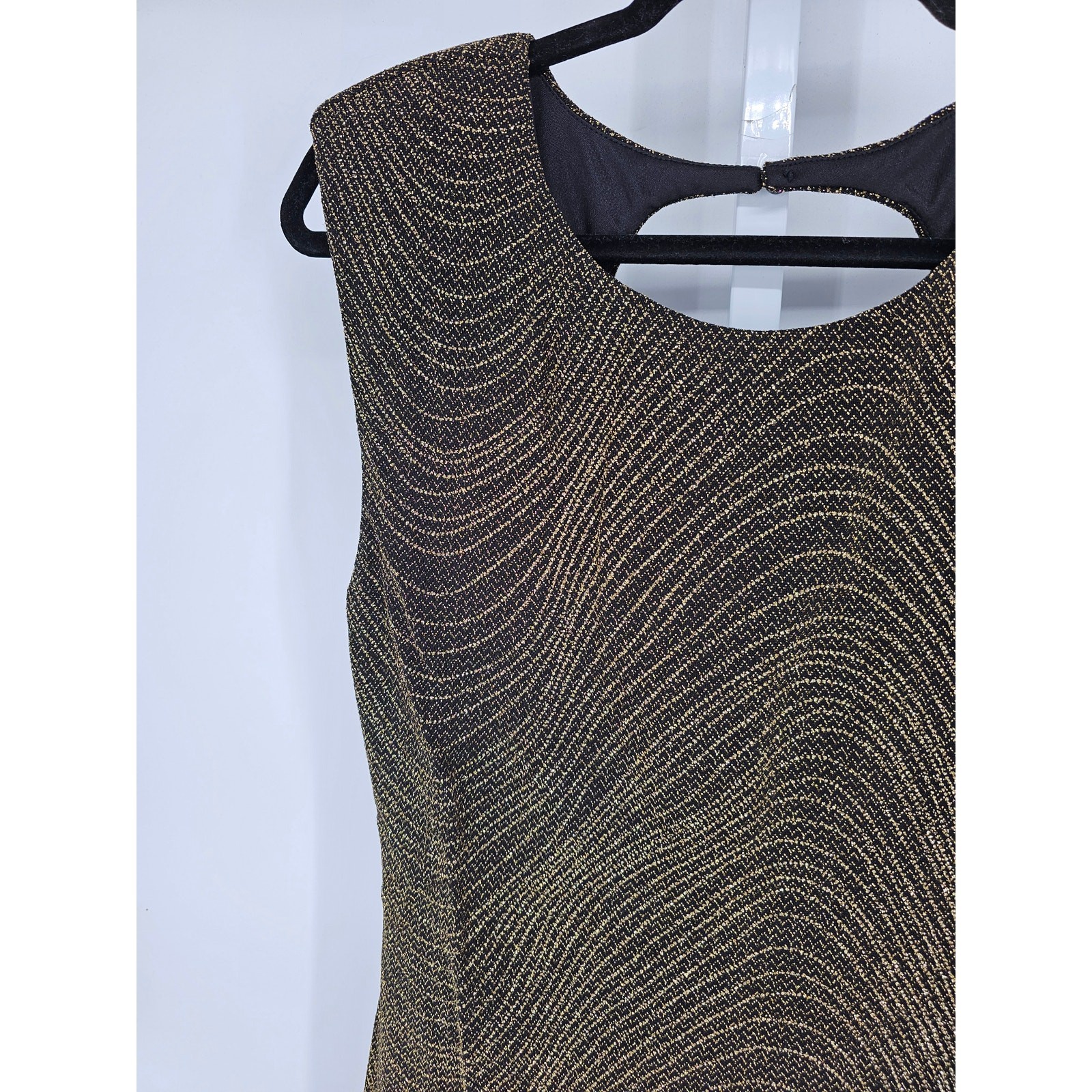 As U Wish Women’s Black Gold Sleeveless Round Neck Low Back Party Dress Size L