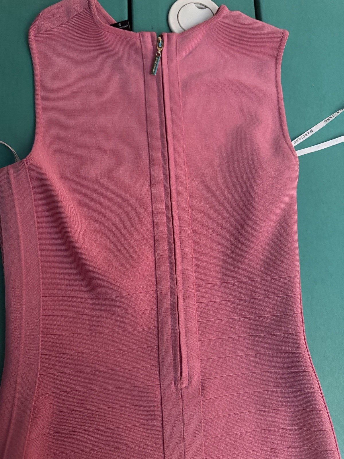 Marciano Guess Pink Bodycon Knit Rayon Dress Sleeveless Round Neck Zip Size S