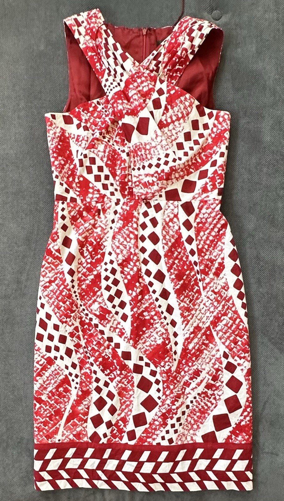 Adrianna Papell Front Cross Neck Dress Red & White Size 6 Geometric Pattern