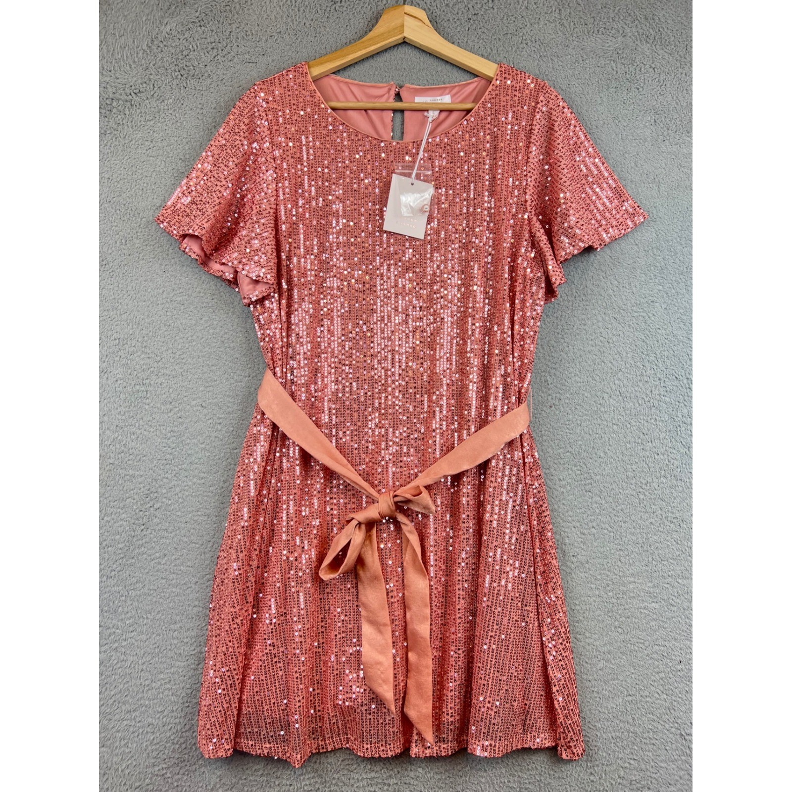 LC Lauren Conrad Pink Peach Sequin Flutter Sleeve Mini Party Dress Large NEW