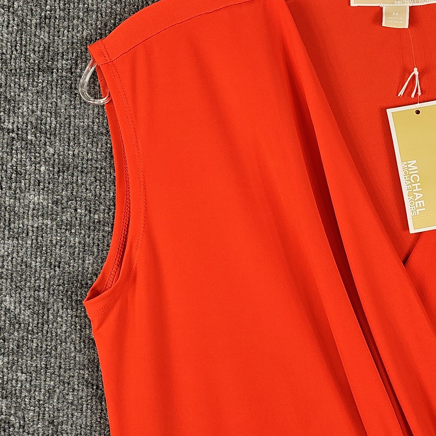 Brand New Michael Kors Sleeveless V-Neck Coral Red Gold Hardware Msrp $120 Sz M