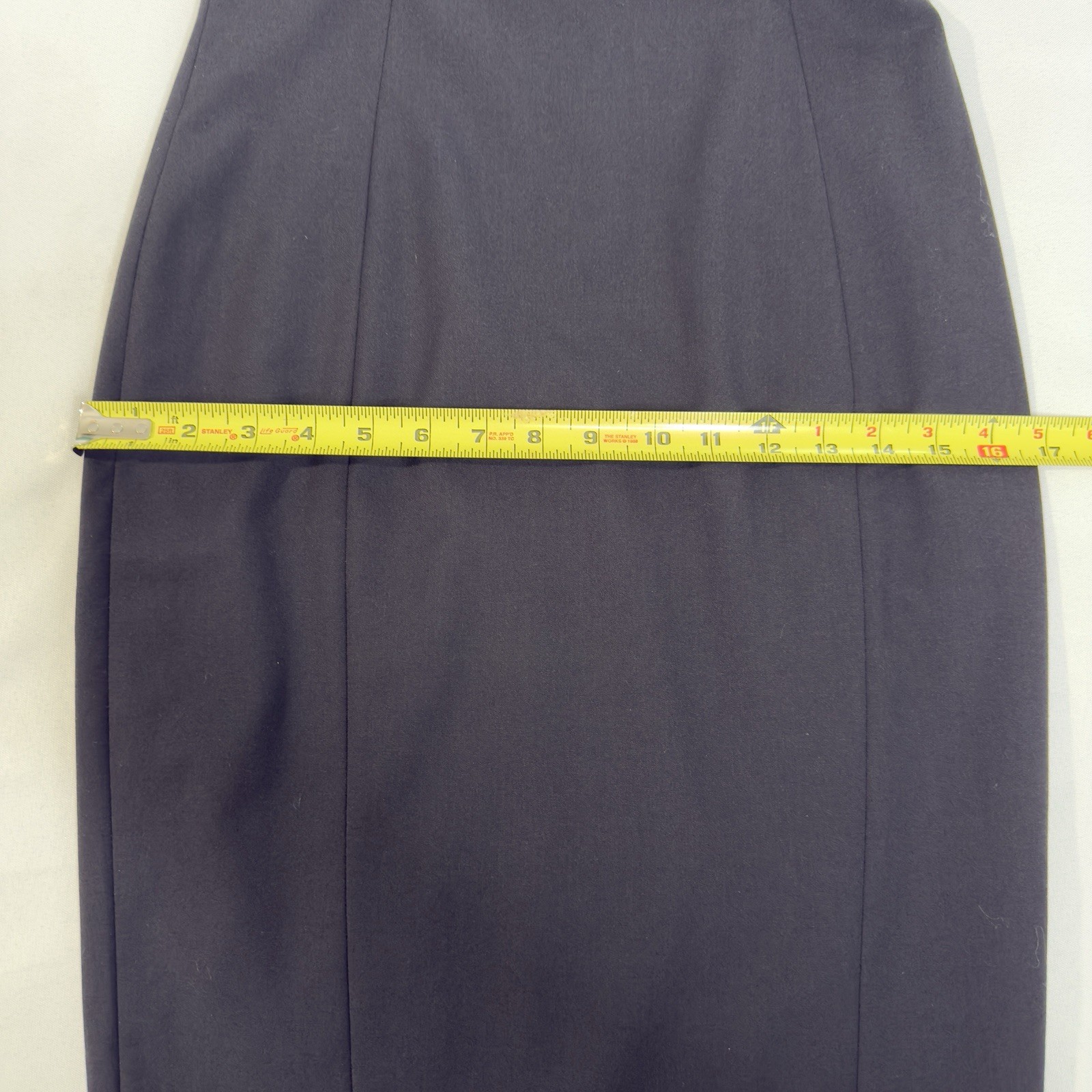 H&M Size 6 Sheath Dress Fitted Formal Classic Office Career Everyday Capsule LBD