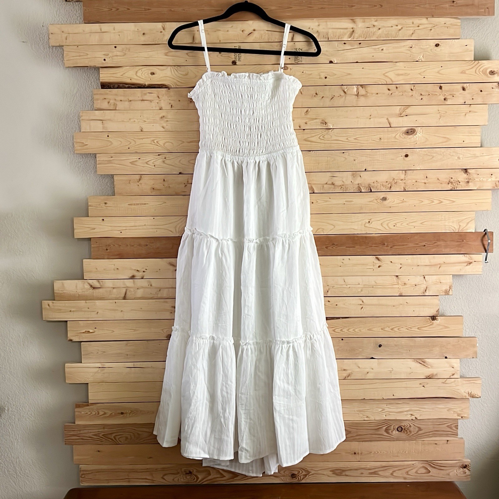 Blu Pepper Off White Smocked Bodice Spaghetti Straps Sexy Ties Maxi Dress Size L