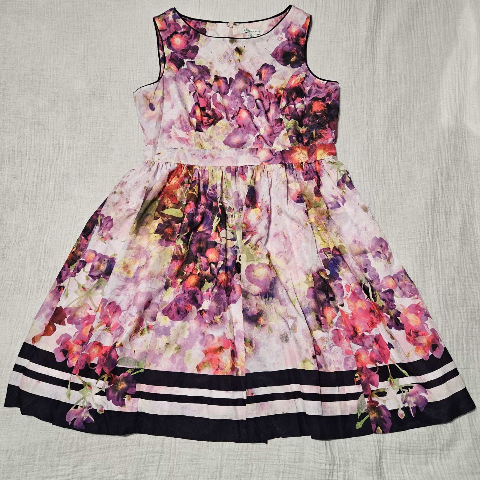 Liz Claiborne Sleeveless Floral Fit & Flare Dress Pink Purple Stripe Hem Size 16