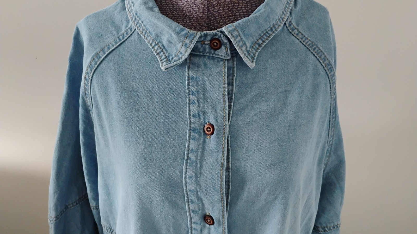Denim Mini Dress Button Up Raglan Sleeve Distressed Hem Size L EUC