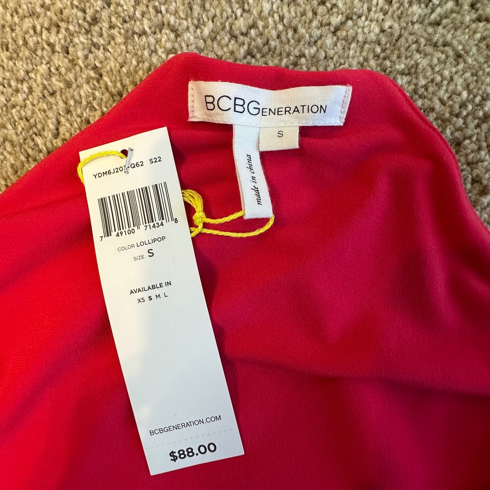 BCBGeneration Draped Mini Dress Womens Small Red Excellent Halter V-Neck Snaps