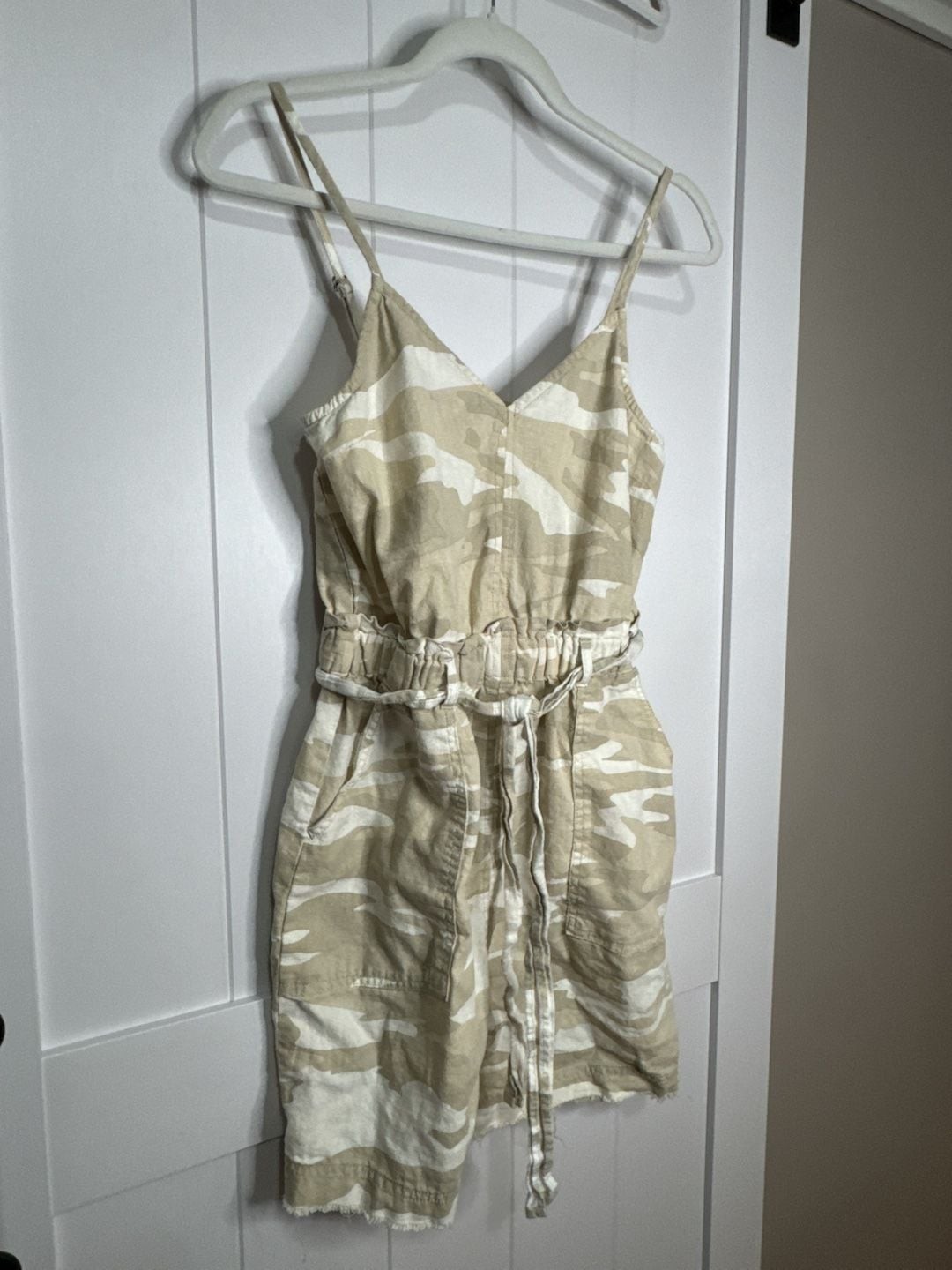 Splendid Geneva Camo Linen-Blend Mini Dress with Adjustable Straps and Belt