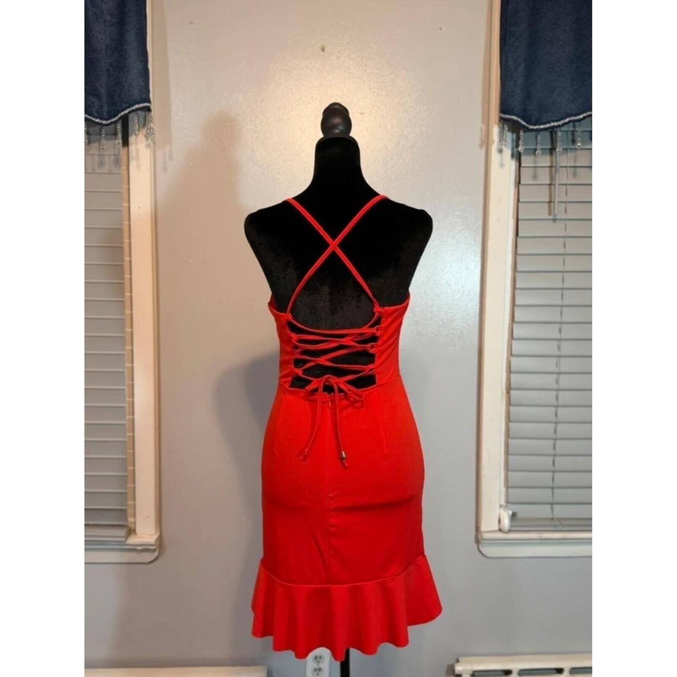 Red Lace Up Back Bodycon Ruffle Hem Spaghetti Strap Mini Cocktail Date Night