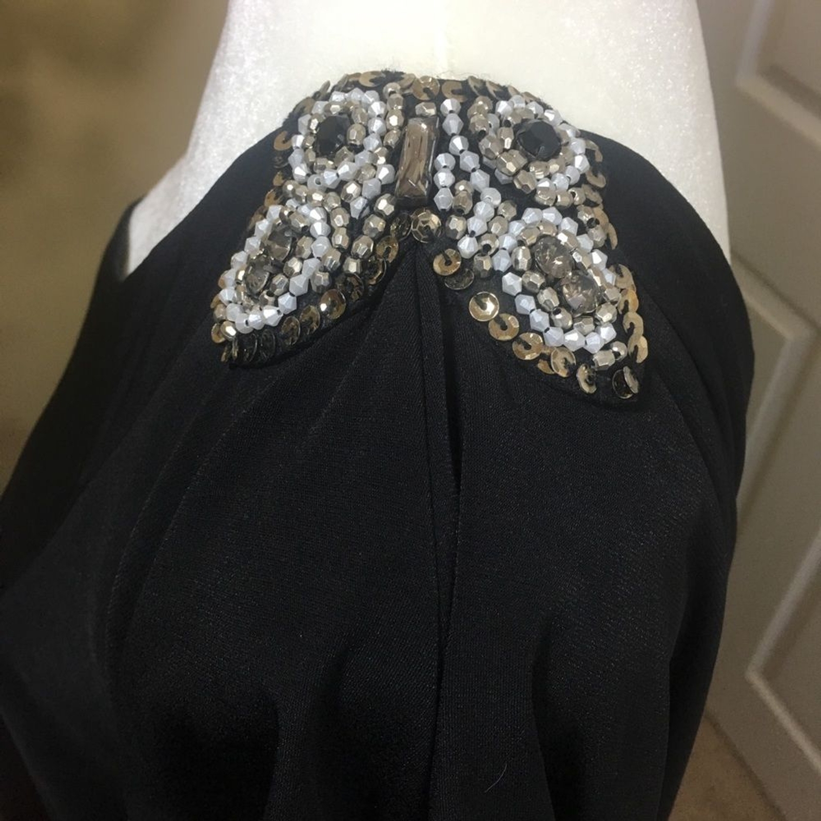 Cachet One Shoulder Floor Length Formal Gown Dress Black Size 10 Gala Cocktail