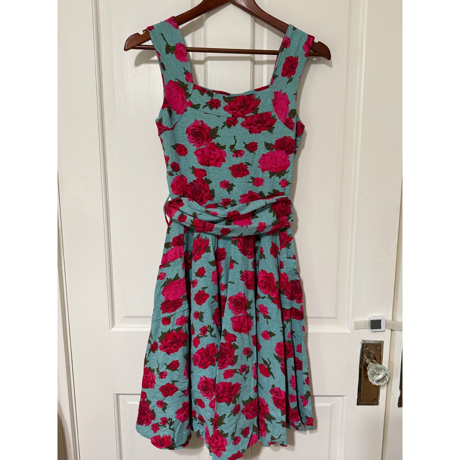 Modcloth Effie’s Heart Turquoise Rose Dress, Small NWOT