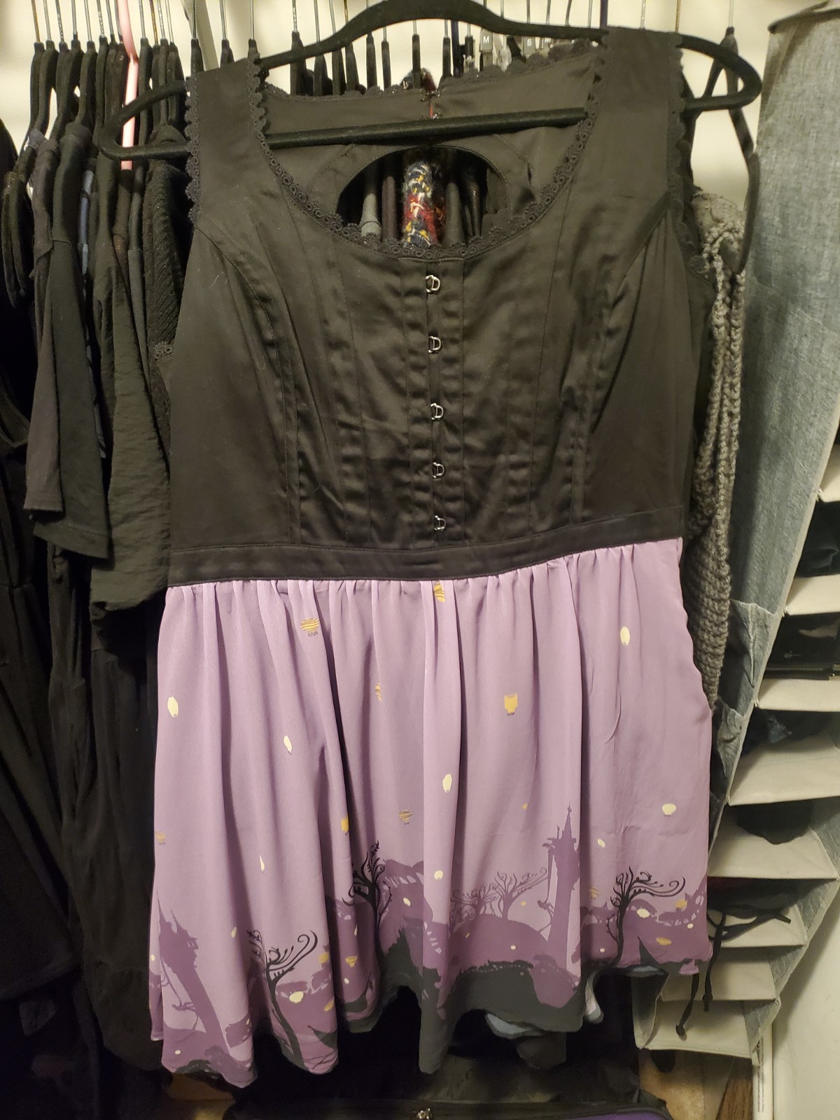 Deadstock Hot Topic Disney Tangled Dress Size Large Princess Rapunzel