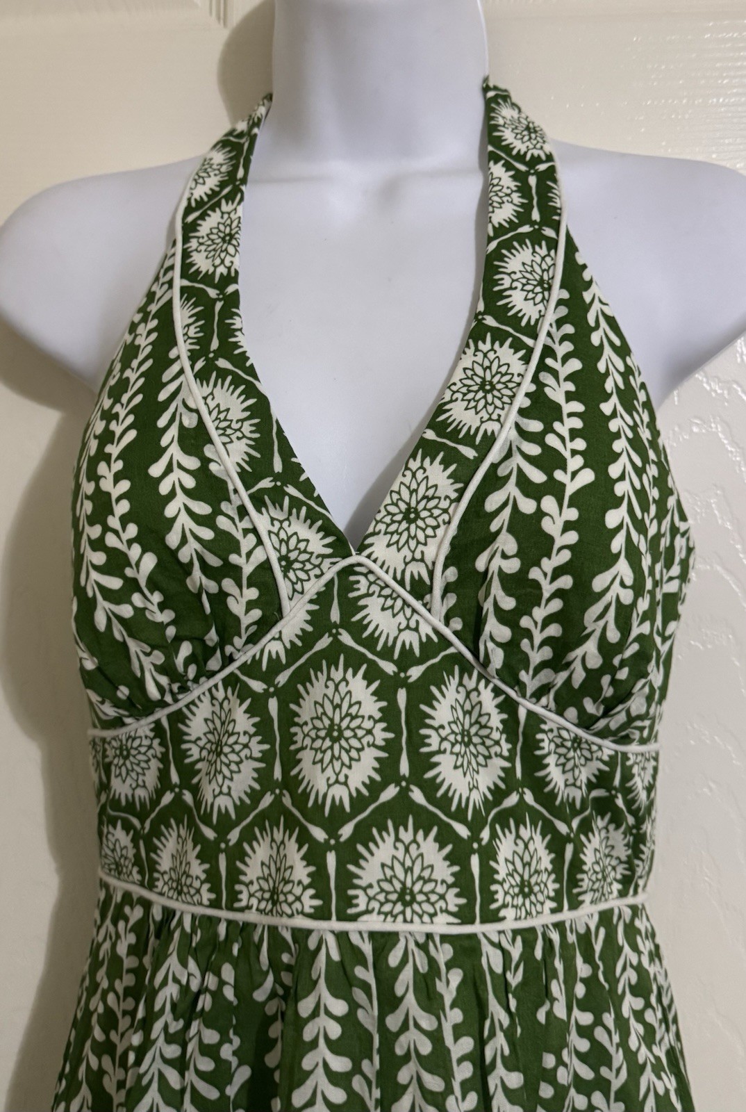 Vintage Bra Insert Halter Dress Lined With Zipper Green Pattern By TRIXXI Size 3