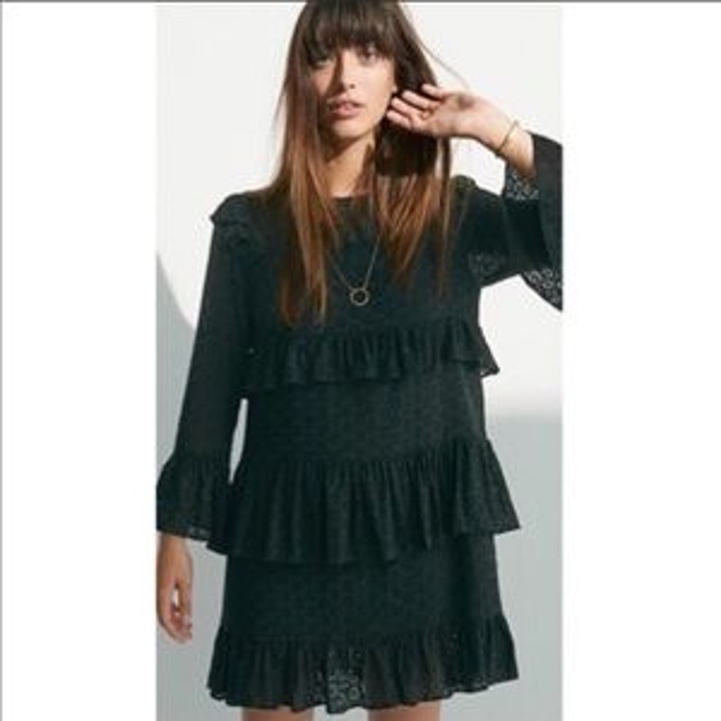 Madewell Black Eyelet Dress Womens 8 Tiered Ruffle Cotton Bell Sleeve Mini