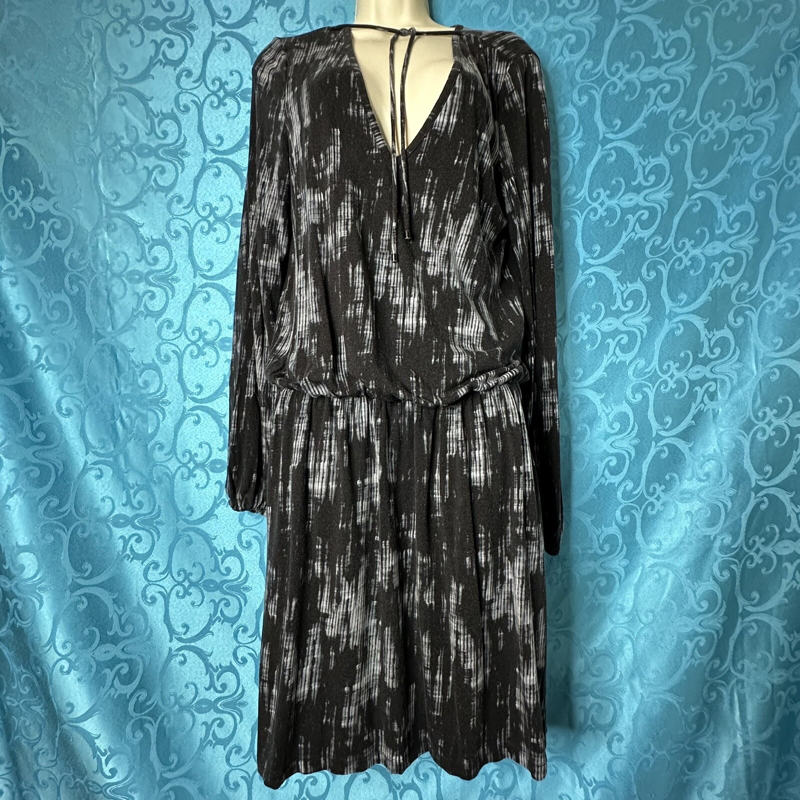 Tart Black Gray Blue Tie Dye Knit Blouson Dress Pockets Drop Waist Women’s L