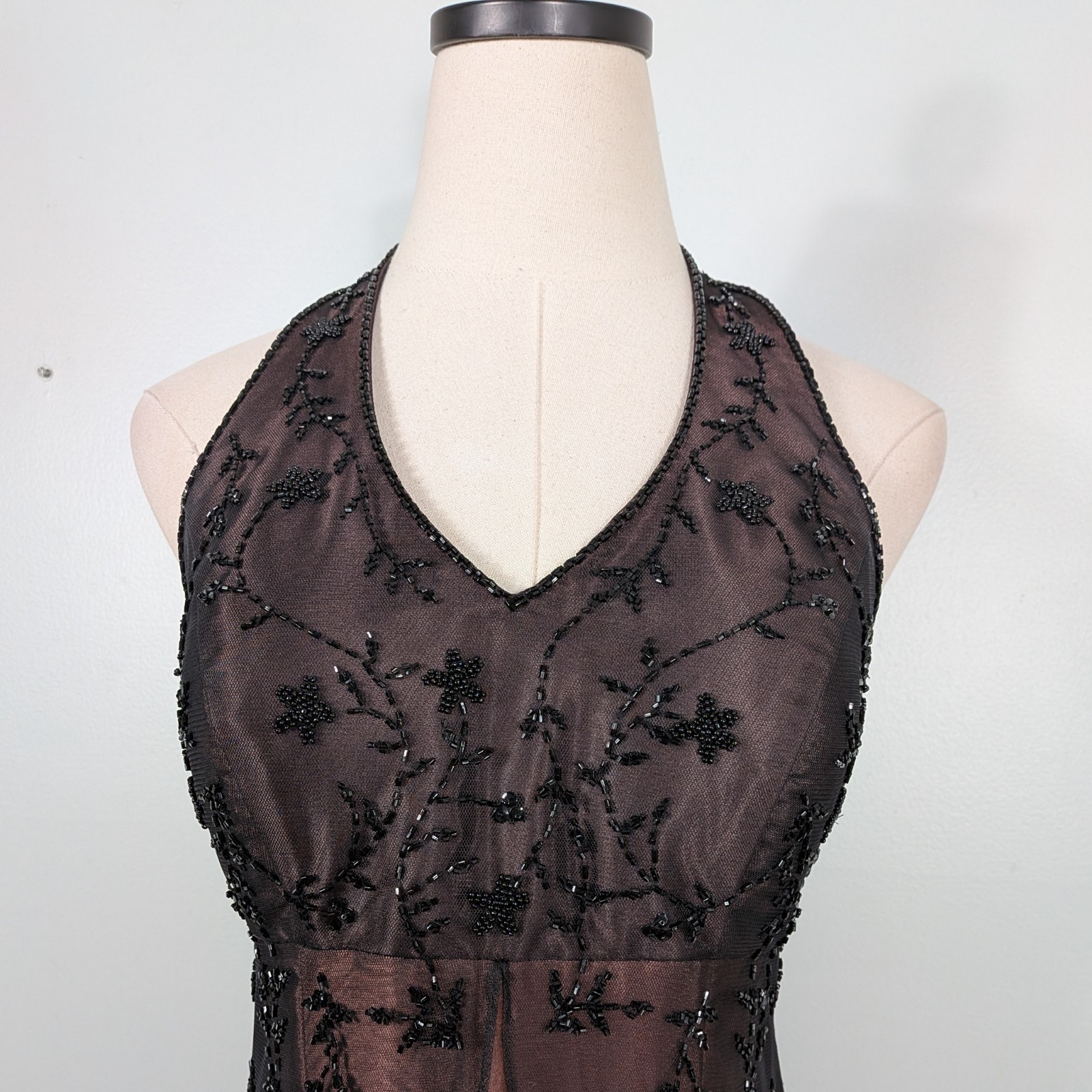 Vintage Halter Neck Ball Gown Brown Black Long Applique Lace Gothic Evening Gown