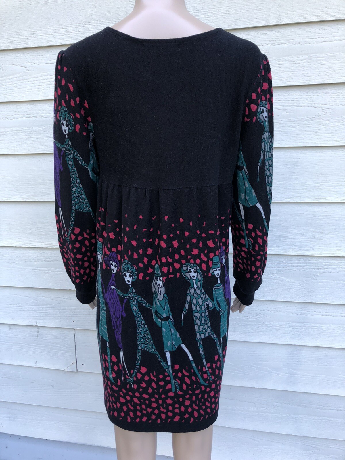 Solitaire LA M Black Red Green Models Ladies Pattern Soft Knit Long Sleeve Dress