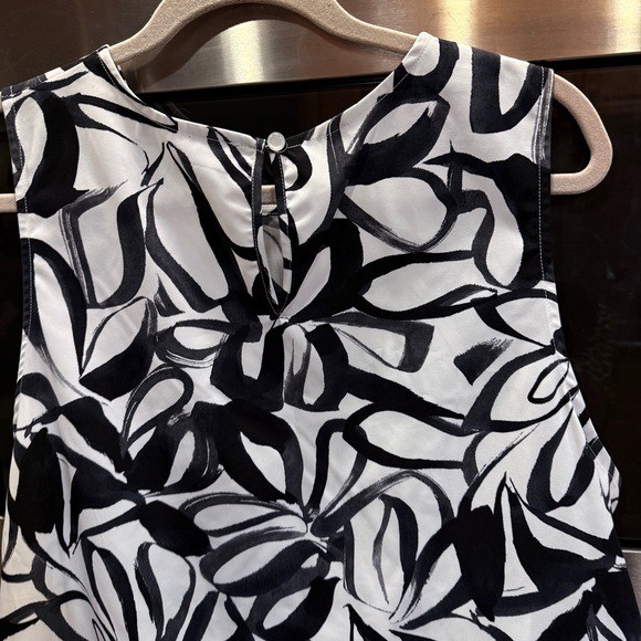 Emma & Michele Black and White Leaf Pattern Dress XL