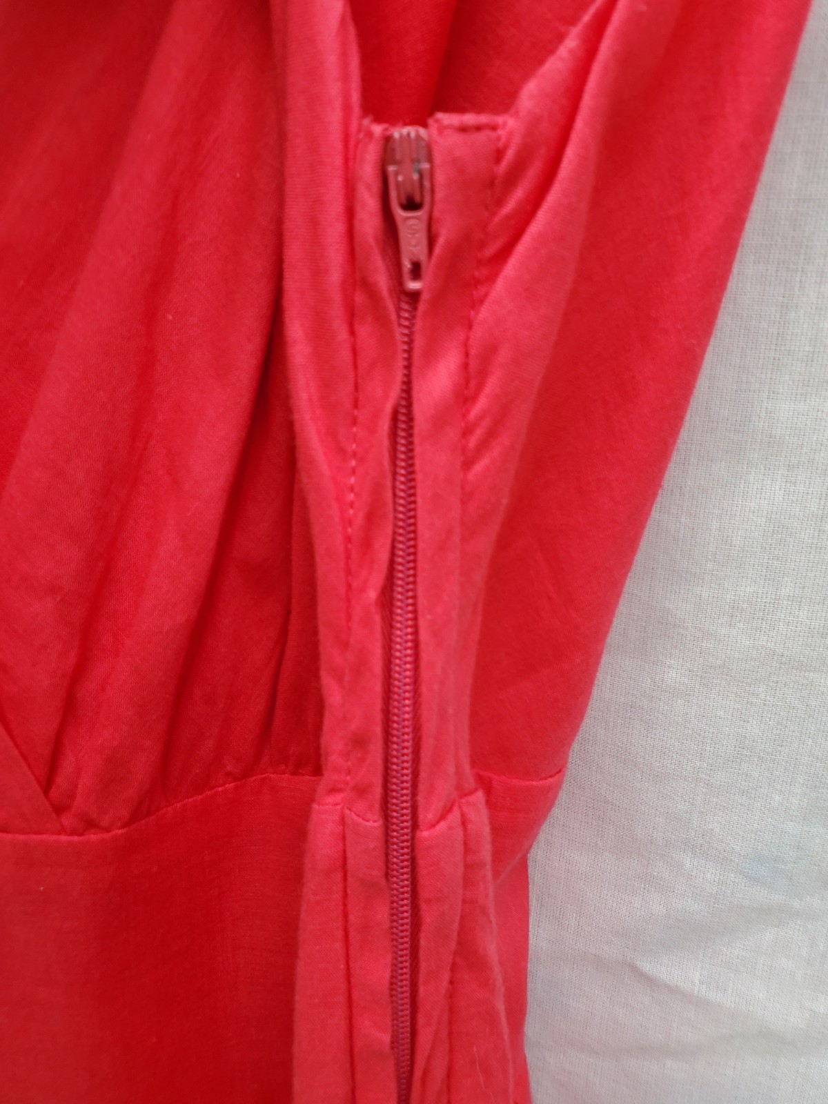 Aryeh Nordstrom, A-line sleeveless v-neck dress, RED, 100% cotton, Medium NWT