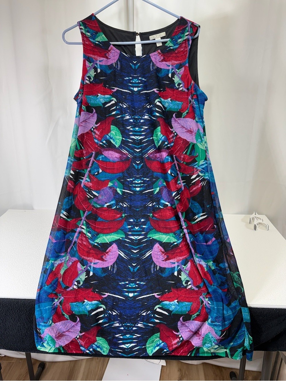 Dana Buchman Sleeveless Colorful Leaf Print Dress Size L 3327