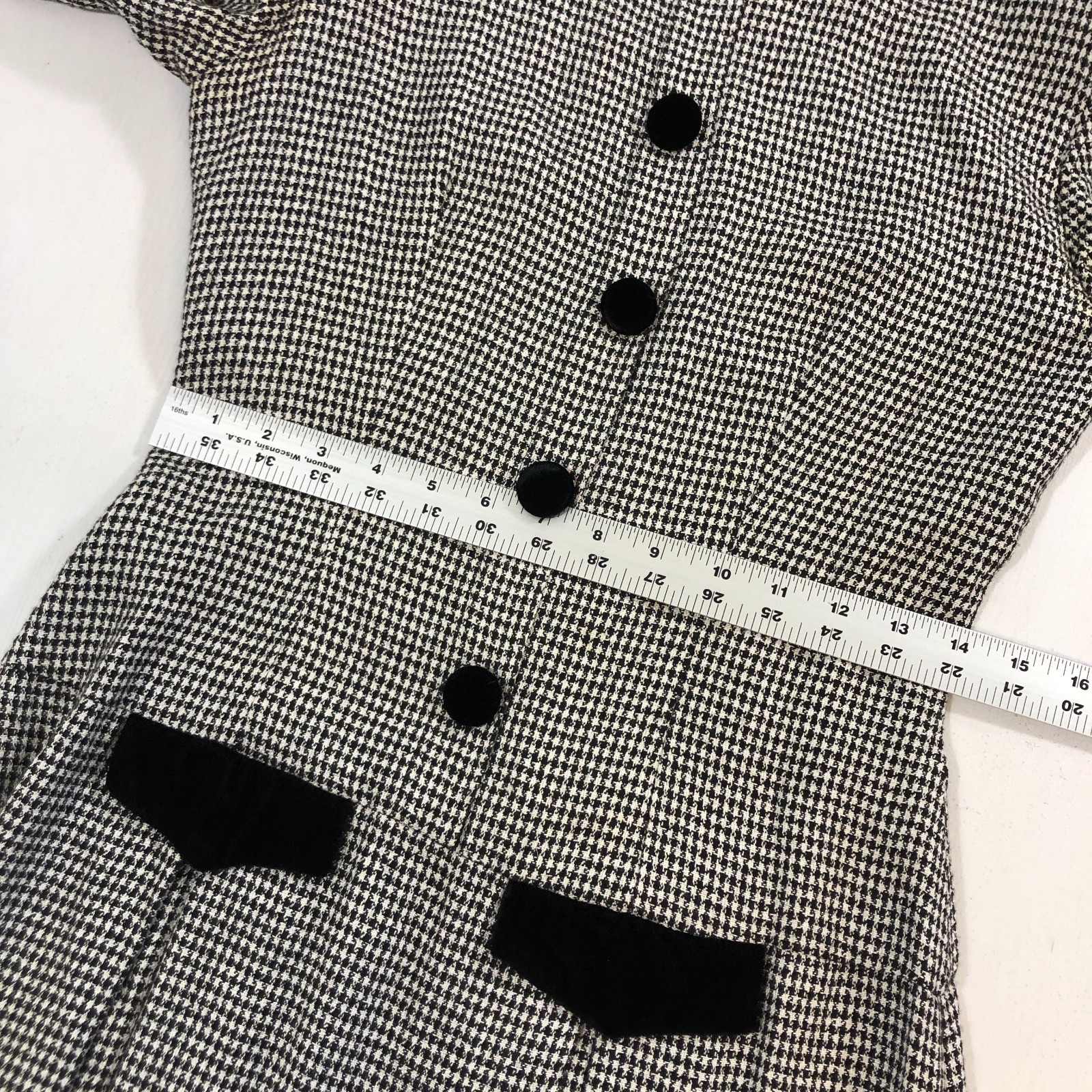 Vintage womens Fit & Flare Houndstooth Riding Dress Size 6 Pleated S.G. Gilbert