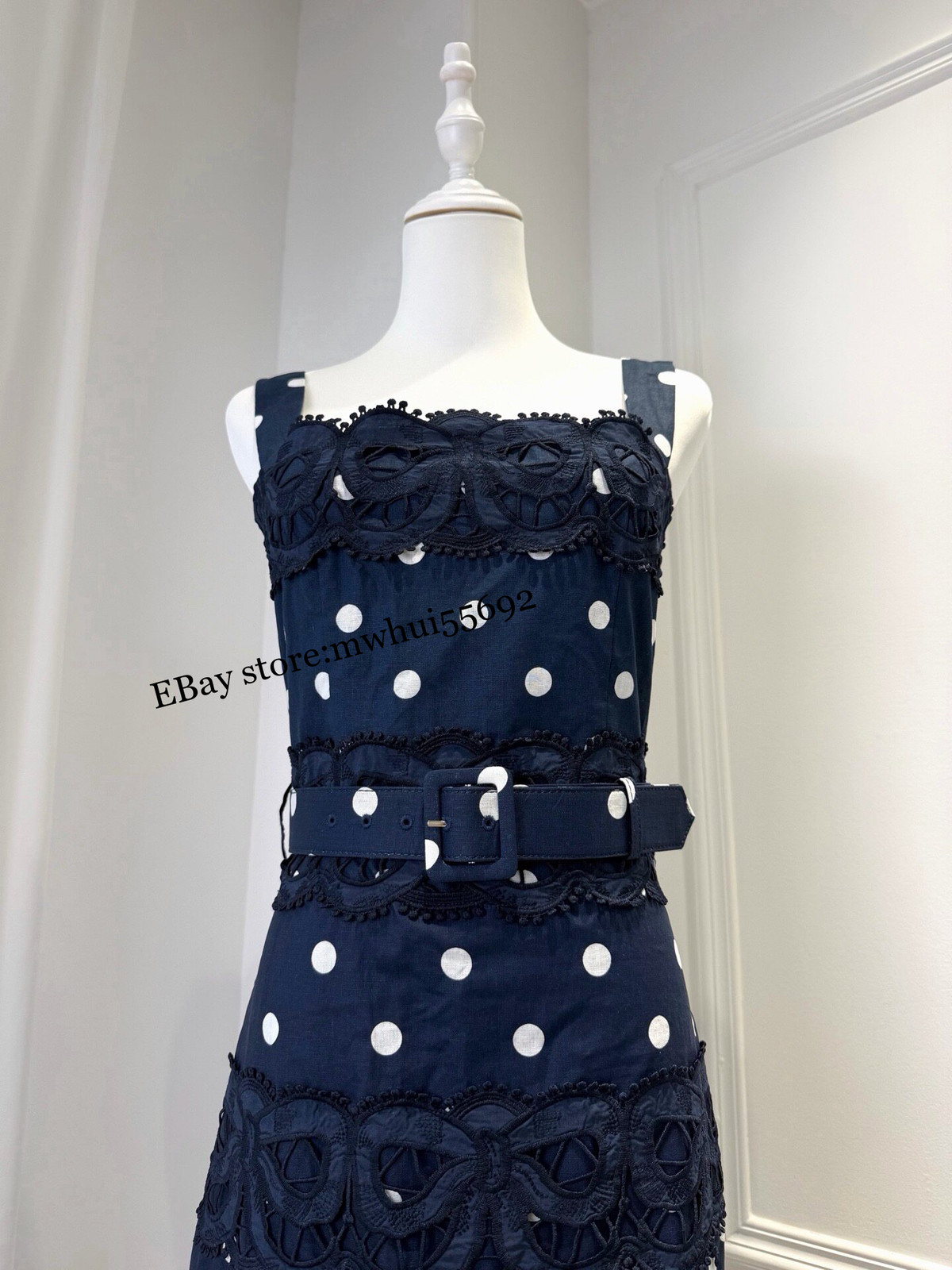 2026 retro print dress luxury elegant temperament holiday shoulder strap dress