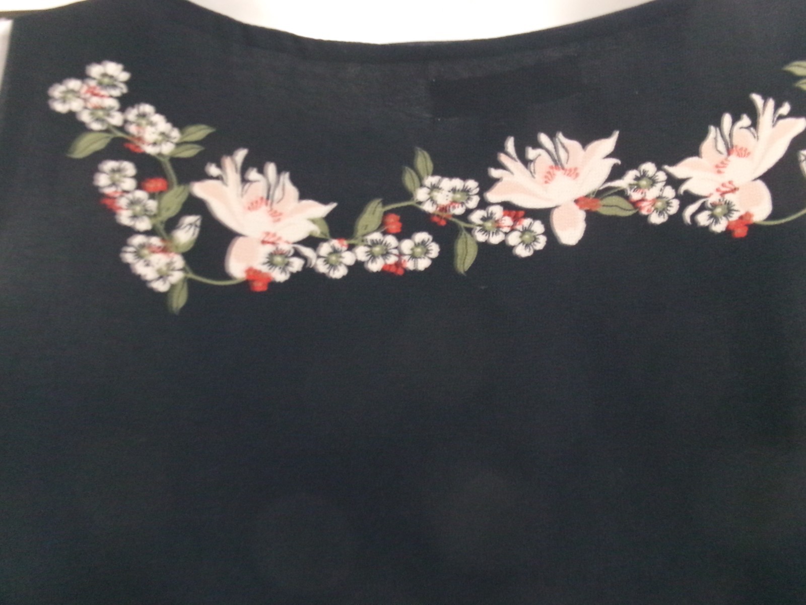 “NEW” MAX EDITION / ORG $128 🌸 LARGE==NAVY FLORAL / LONGER AT SIDES DRESS