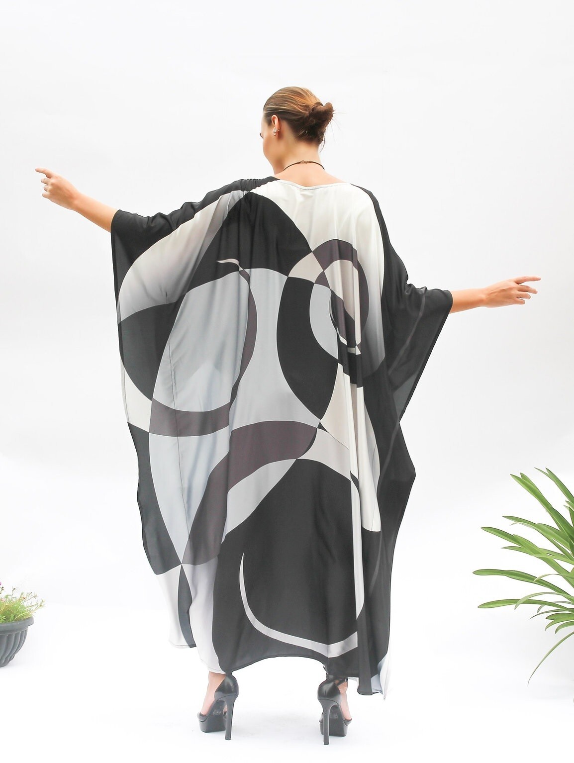 Printed Black & White Kaftan, Long Caftan, Soft Satin Silk Kaftan, J5819