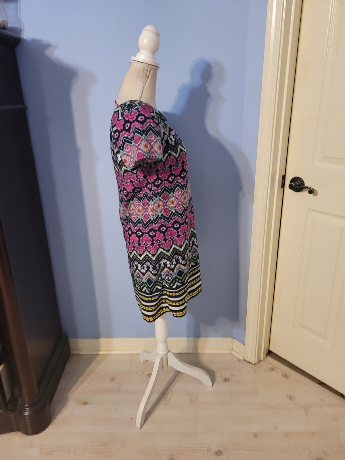 Red Camel Small Dress Womens Multicolored Short Sleeve Vneck Unlined